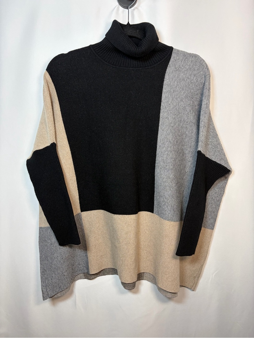 Joseph A. Colorblock Patchwork TurtleNeck Sweater Neutral Grey Black Tan Large